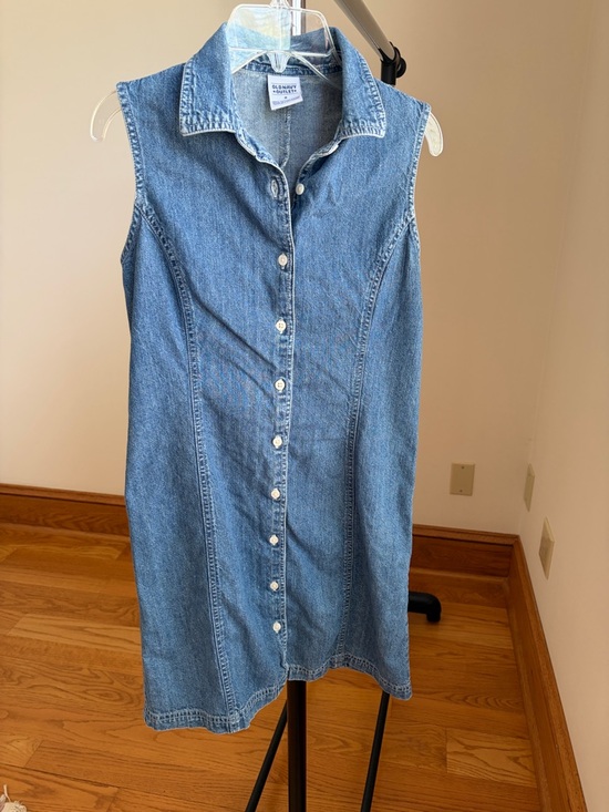 Old Navy Dresses & Skirts - Old Navy Denim Button-Front Sleeveless Dress - Blue